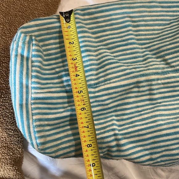 Lacoste/Izod Terry cloth beach bag - Picture 13 of 14